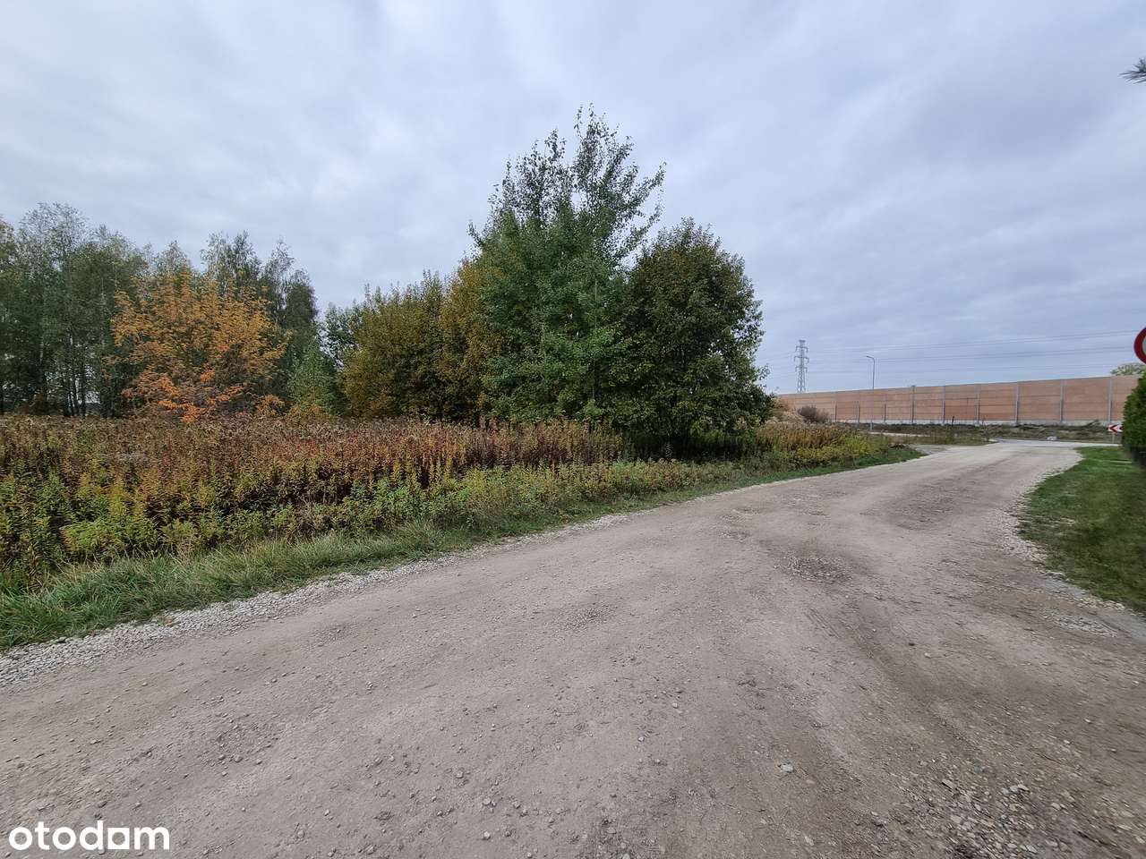 Grunt inwestycyjny zabydowa mieszkaniowa, mpzp, wszystkie media-4