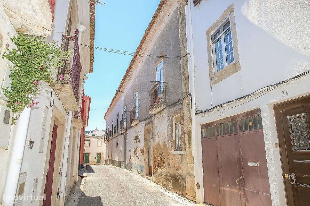 Moradia T6 para venda - Grande imagem: 3/33