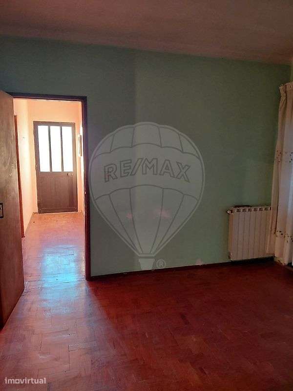 Moradia T6 para venda-14