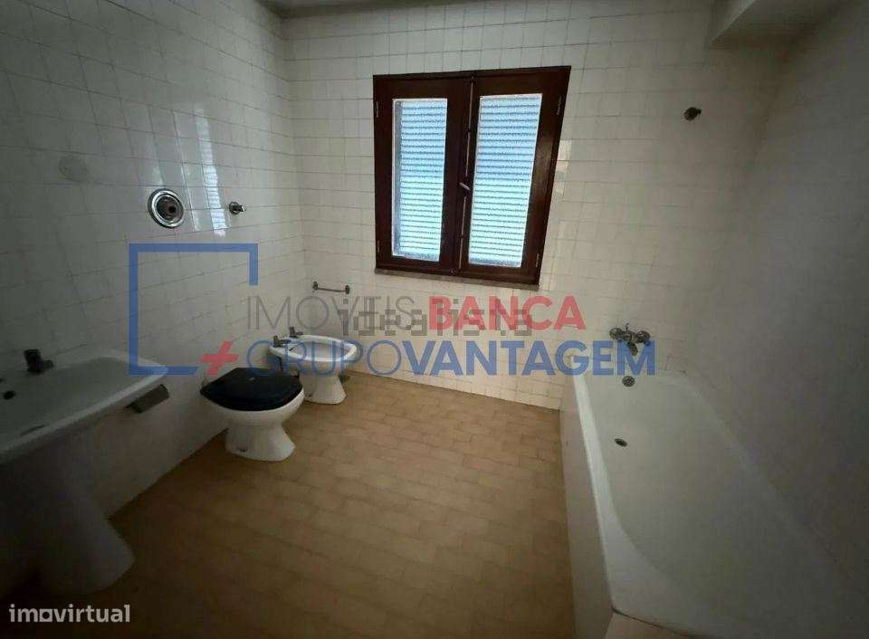 APARTAMENTO T3 - FAFE - CENTRO-26