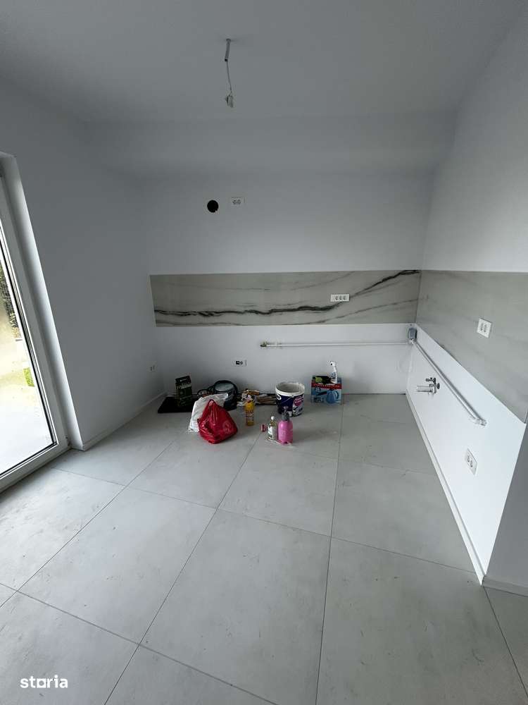 Casă cu 4 camere și balcon în Timișoara-3