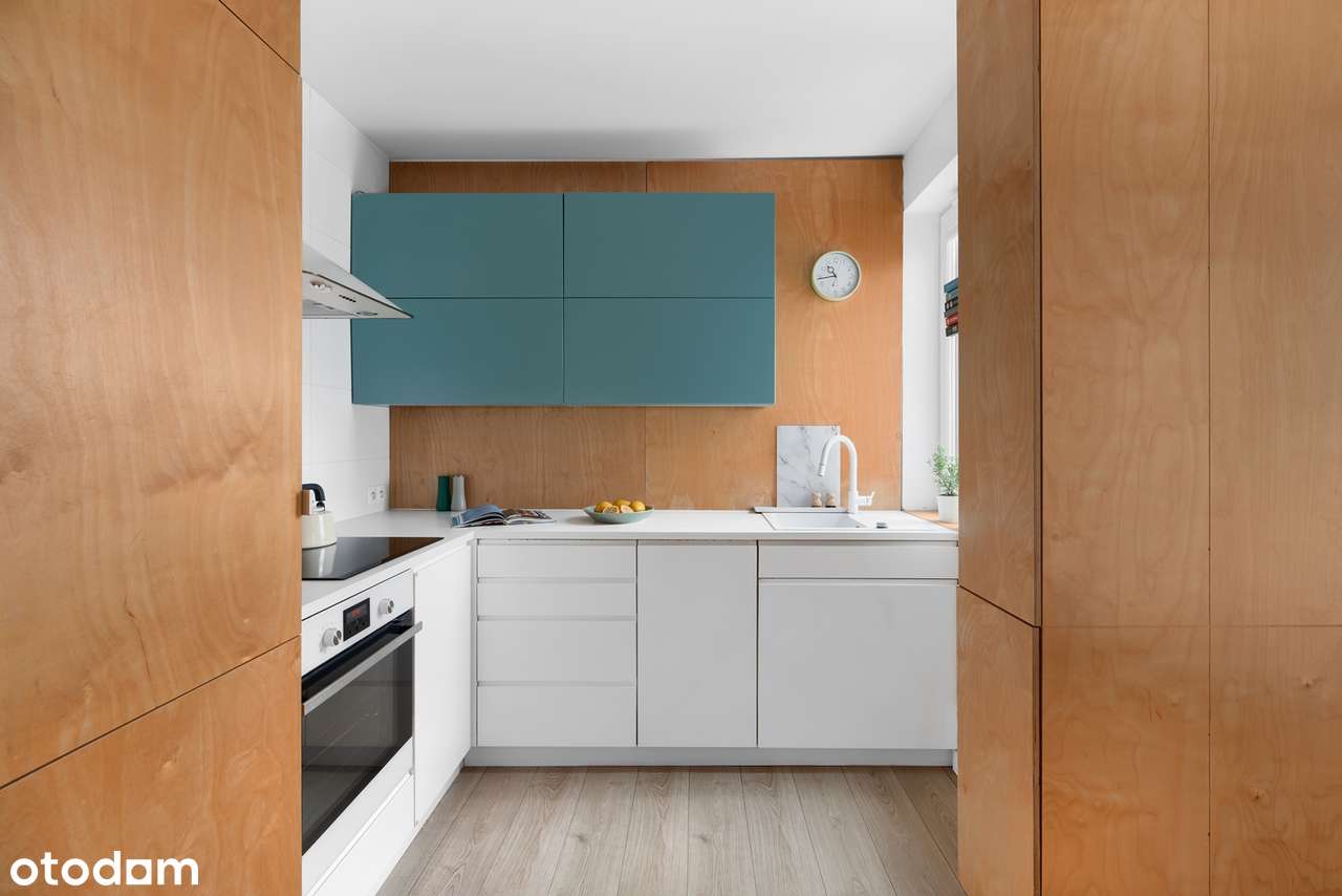 Jasne i przestronne mieszkanie w skandynawskim stylu-7