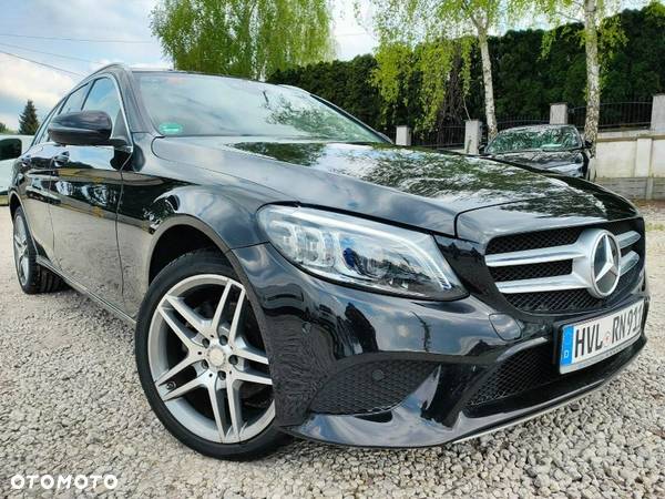 Mercedes-Benz Klasa C 220 d 4Matic T 9G-TRONIC Avantgarde - 5