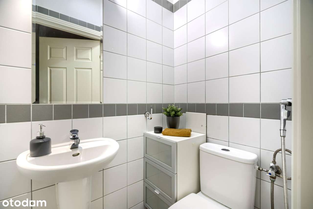 Ciche, wygodne mieszkanie na parterze z balkonem.-7