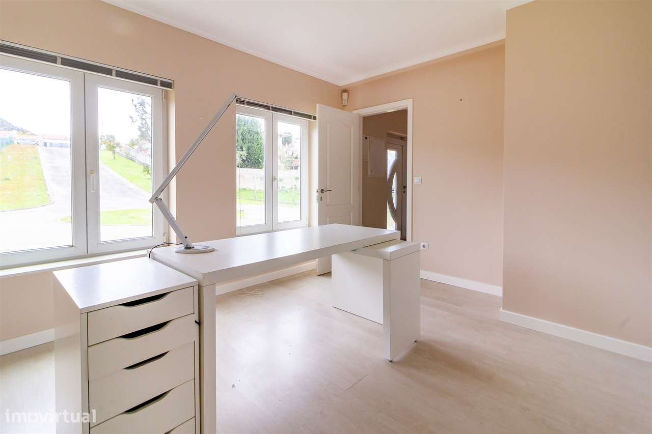 Moradia T4 em Caranguejeira – Leiria - Grande imagem: 4/39