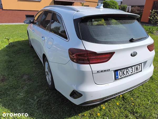 Kia Ceed - 6