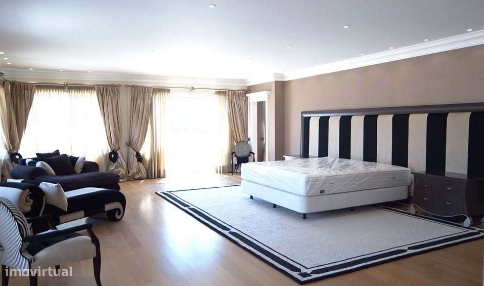 Villa exclusiva com vista para a serra de Sintra - Várzea de Sintra, S-31