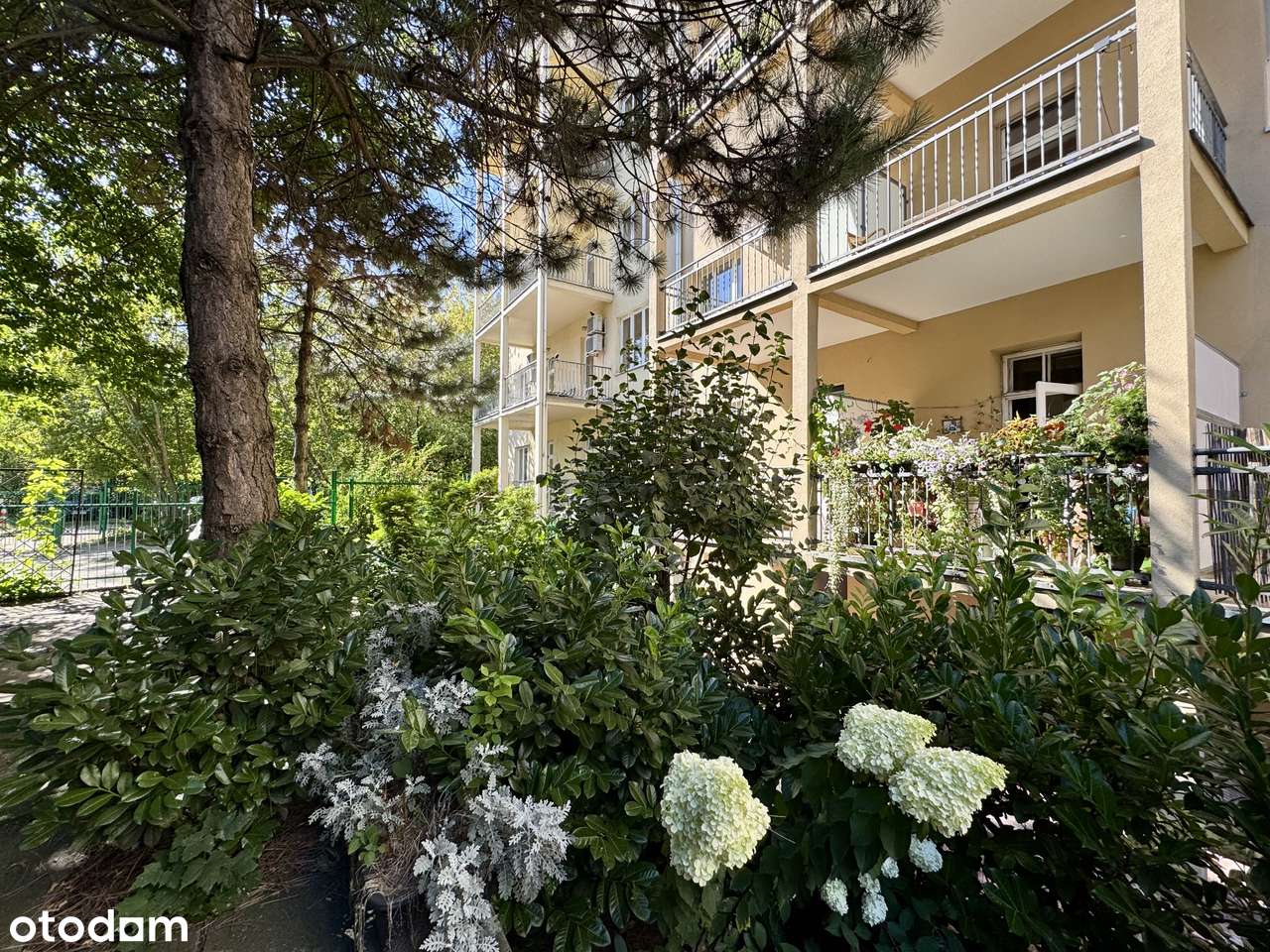 3-pok. piękne mieszkanie przy Bulwarach, widok na Wisłę, taras-3