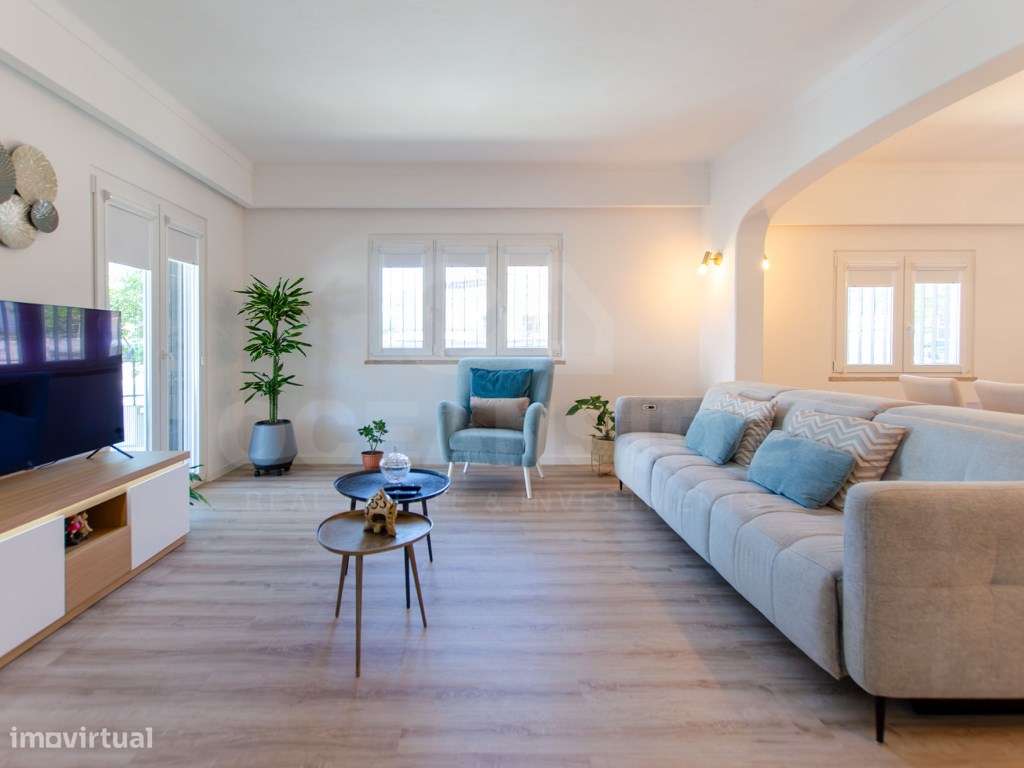 Moradia T6+1 renovada em Benavente-6