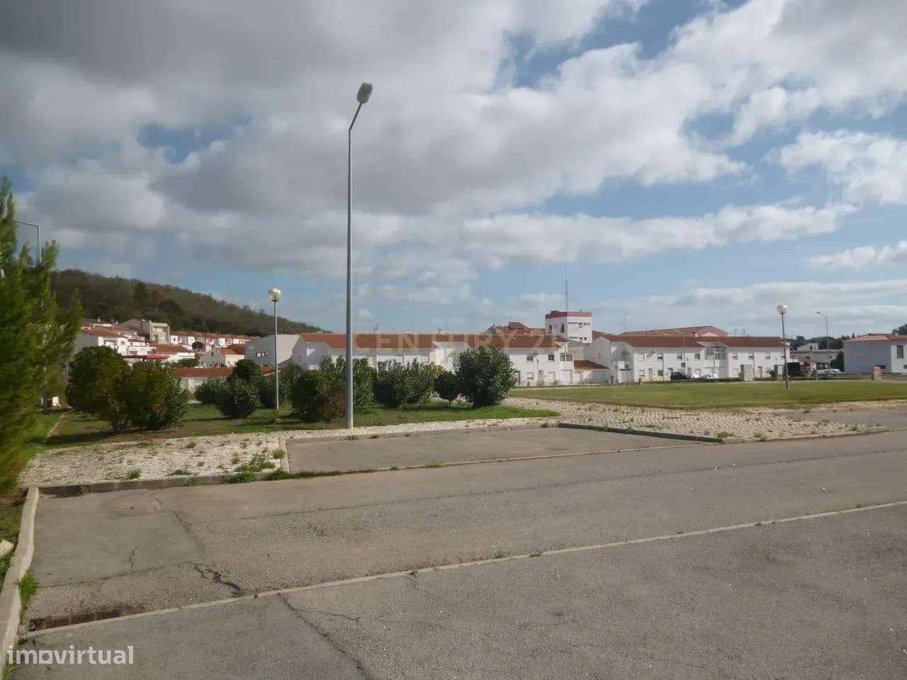 Terreno para construção - Grande imagem: 5/12