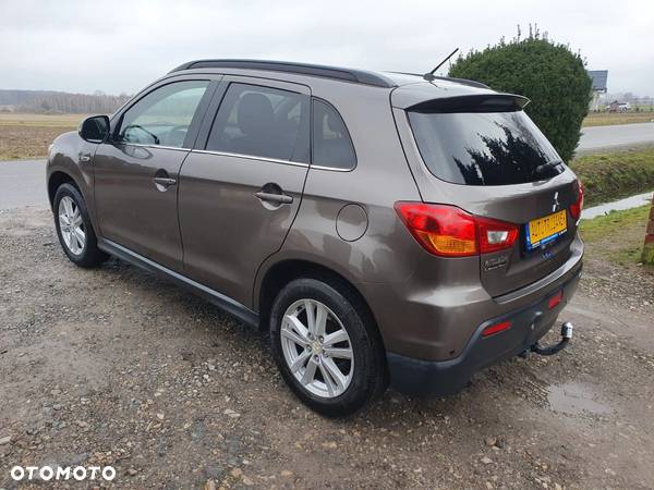 Mitsubishi ASX 1.6 2WD Diamant Edition - 12