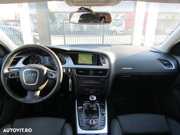 Audi A4 2.0 TDI DPF quattro S line Sportpaket - 3