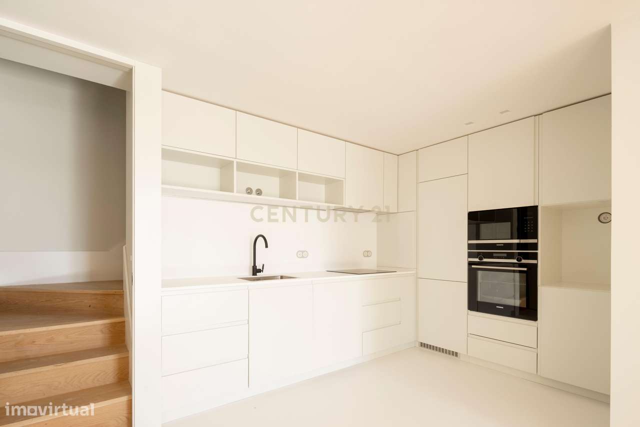 T3 Duplex Exclusivo com Vista sobre Lisboa-15