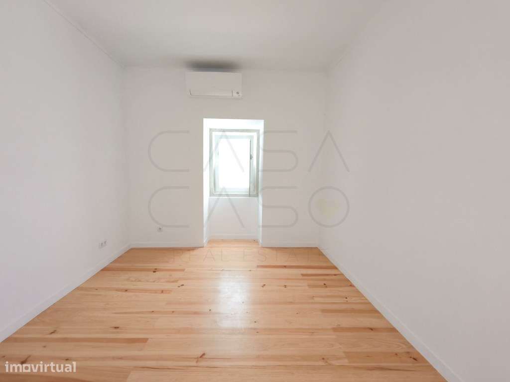 Prédio totalmente remodelado com 3 apartamentos independentes na Ba...-20