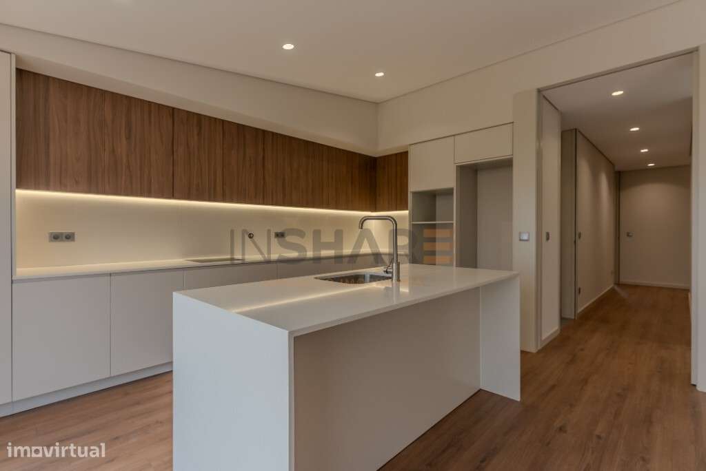 Apartamento T3 de Luxo com Garagem Individual – São Vicente, Braga-0