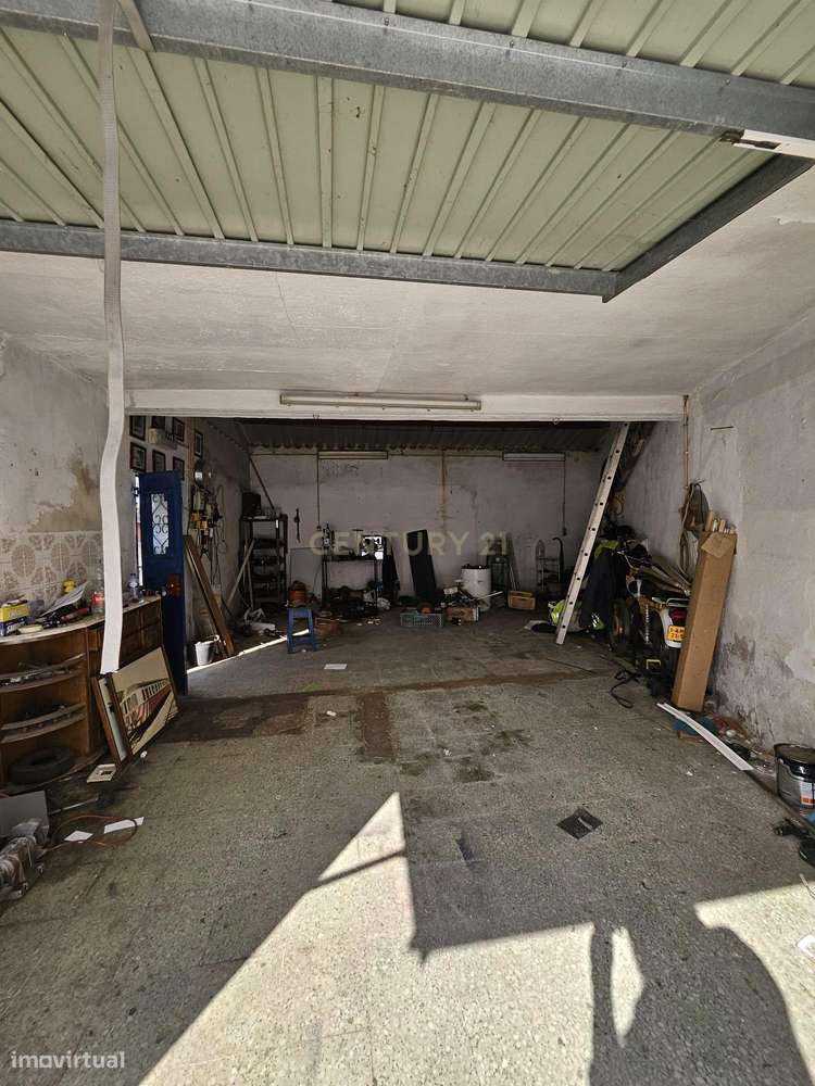 Moradia T2 + 1 com Quintal, Garagem e Anexo Sabugueiro, Arraiolos-30