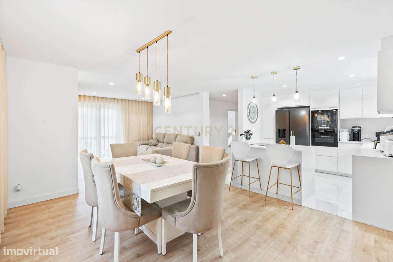 MORADIA Isolada com entradas Independentes.-8