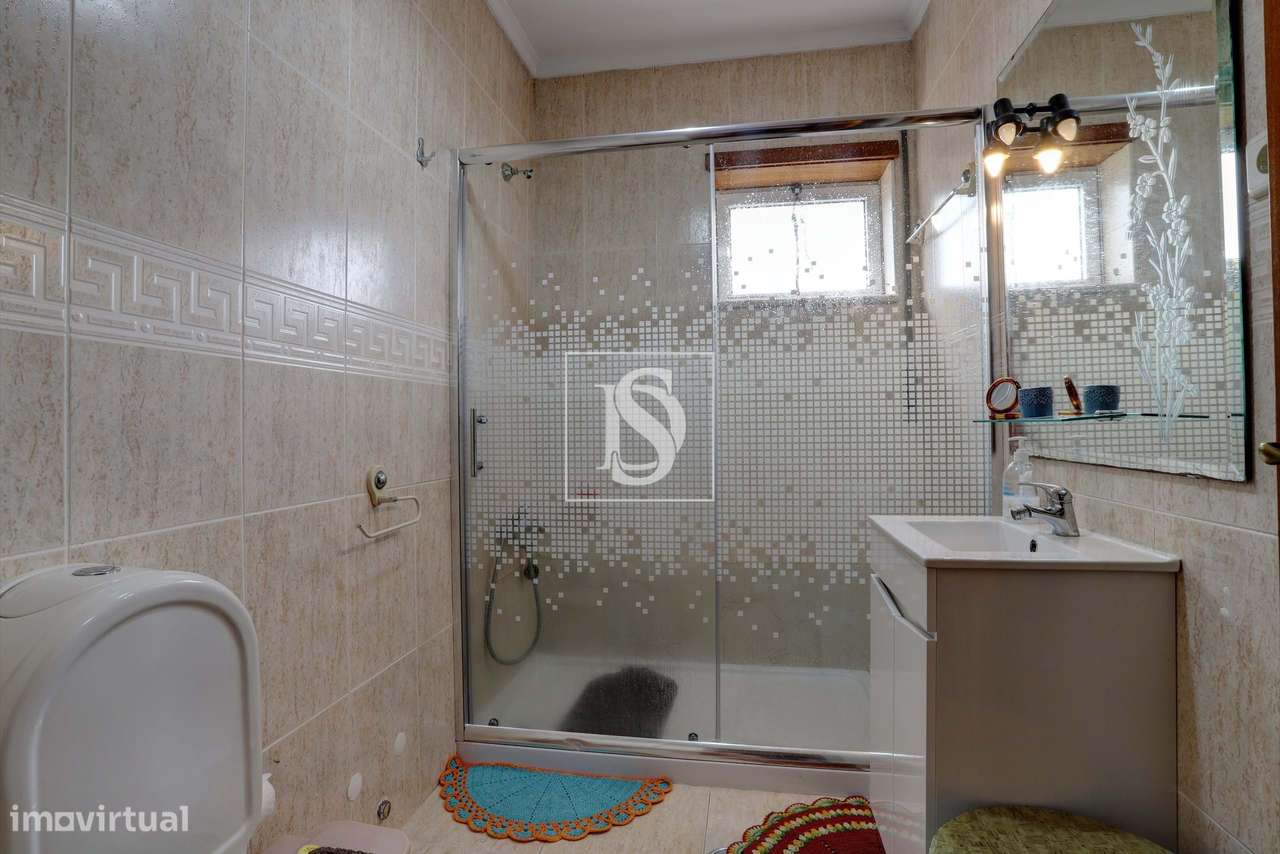 Apartamento T3 em Gião com terreno-27