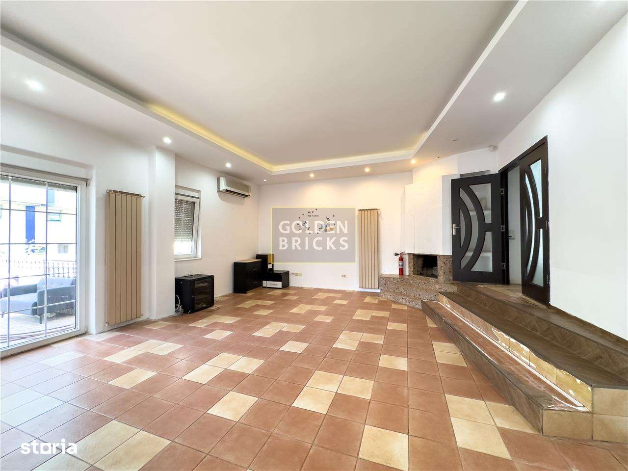 Parcul Circului | Stefan cel Mare | 9 camere | Garaj 2 masini | Curte - Imagine principală: 5/20