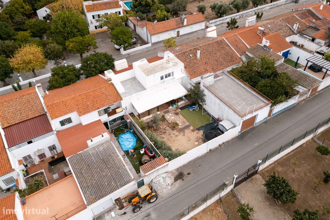 Casa Luz Pérgola | Moradia T4 de Arquitetura de Autor na Igrejinha-36