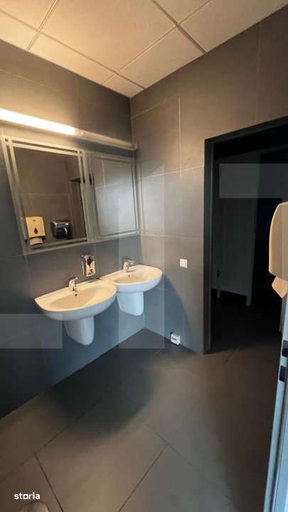 Open space cu terasa in zona cu acces foarte bun - Imagine principală: 2/11