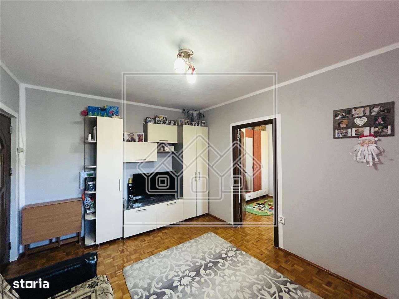 Ap renovat, 2 camere, la cheie, pret negociabil, zona Cedonia-9