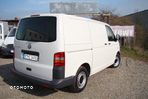 Volkswagen Transporter T5 - 6