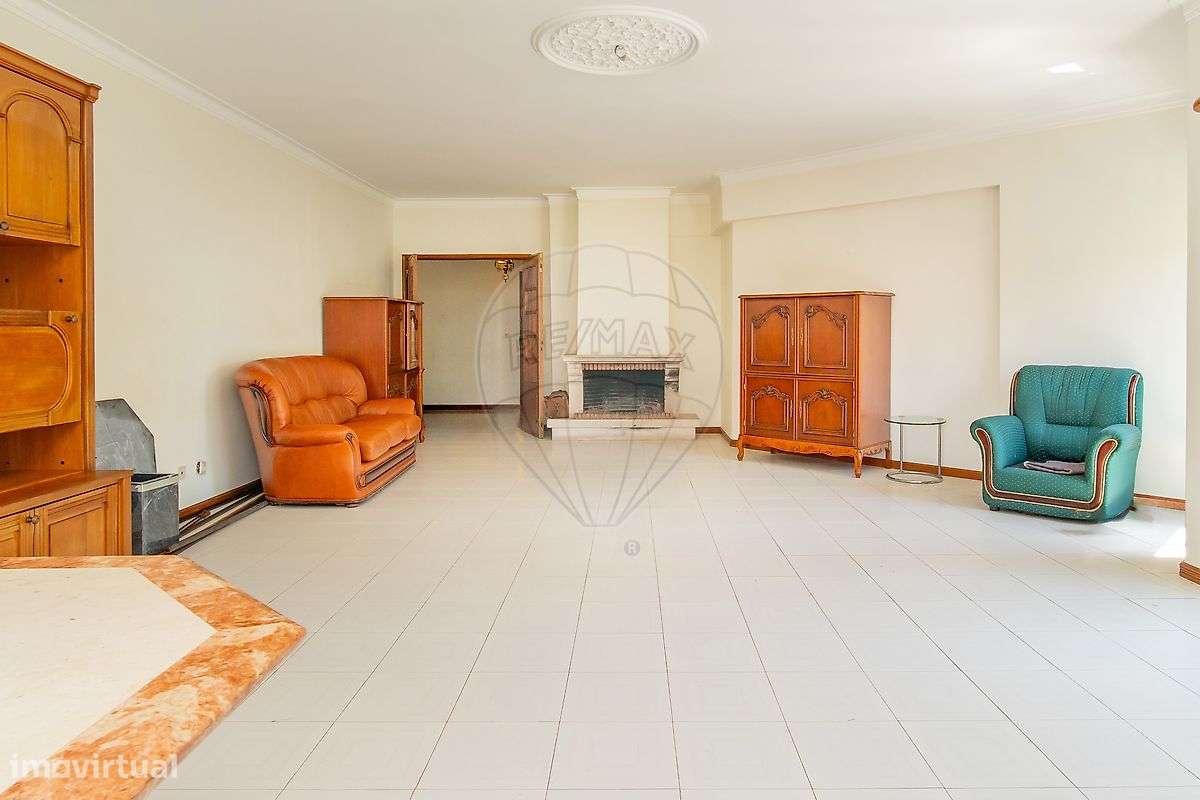 Apartamento T4 para venda-5