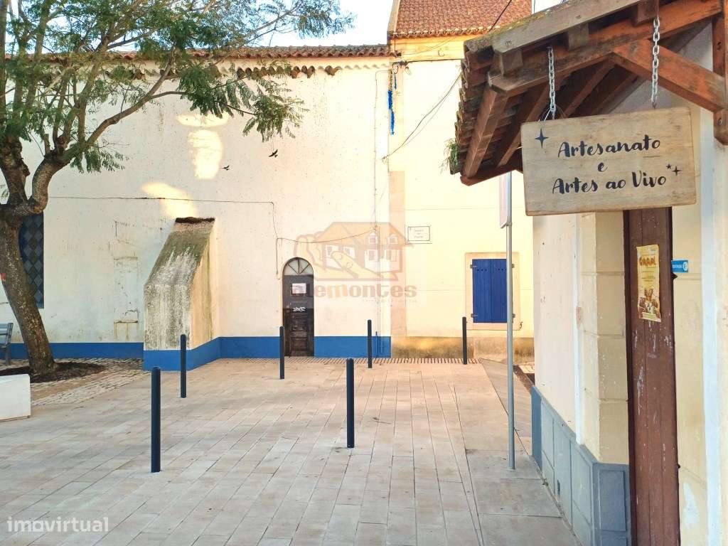 Lote com 350 m2 para construção de moradia e piscina - Grande imagem: 3/12