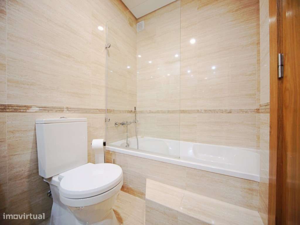 T3 Terraço Equipado Estacionamento Arrecadação Extras - Odivelas - ...-35