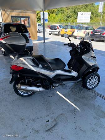 Piaggio MP3 500 - 3