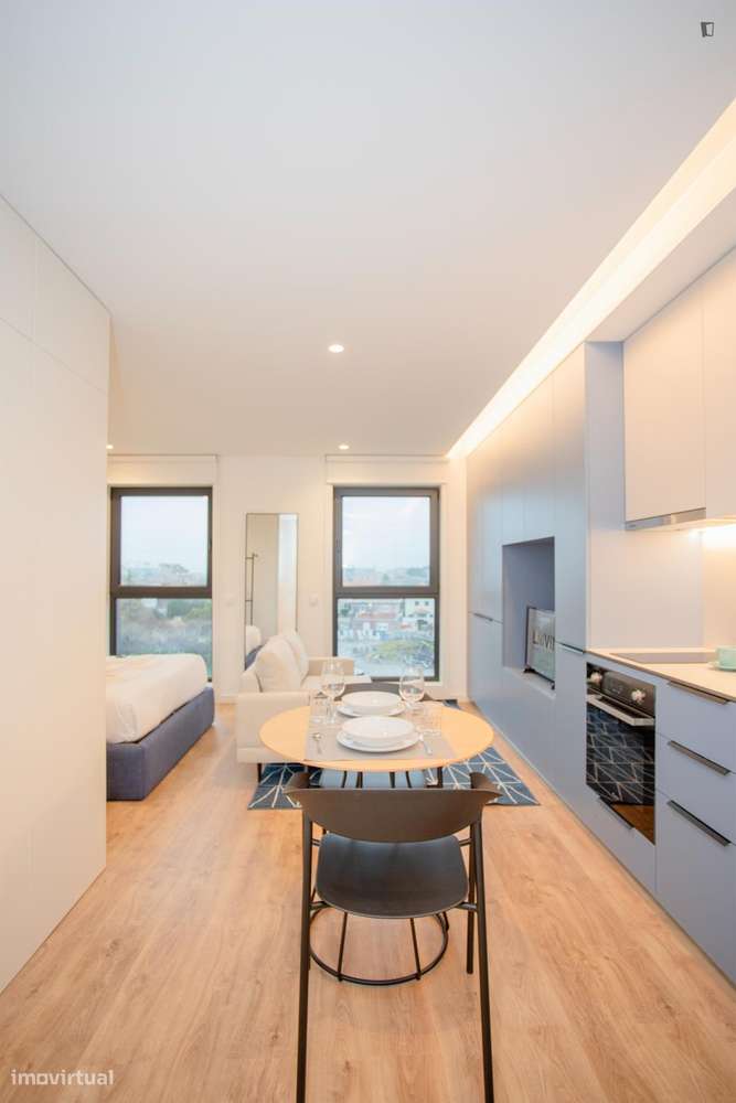 Estúdio - localizado em São Mamede de Infesta Porto - Grande imagem: 4/10