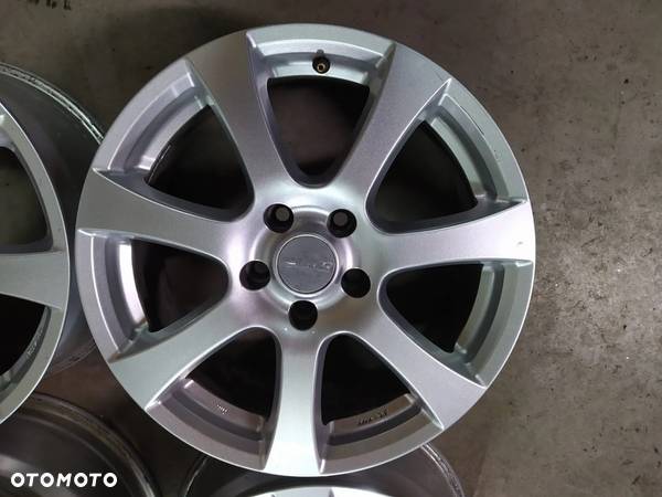 VW  AUDI  SKODA  17 oryg. ALUTEC  5x112 ET47  7,5J x 17H2  Super Wzór i Stan - 3