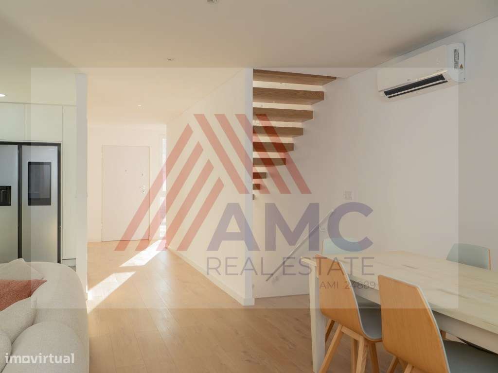 VENDE-SE MORADIA T3 NOVA COM PISCINA PRIVATIVA E GARAGEM-21