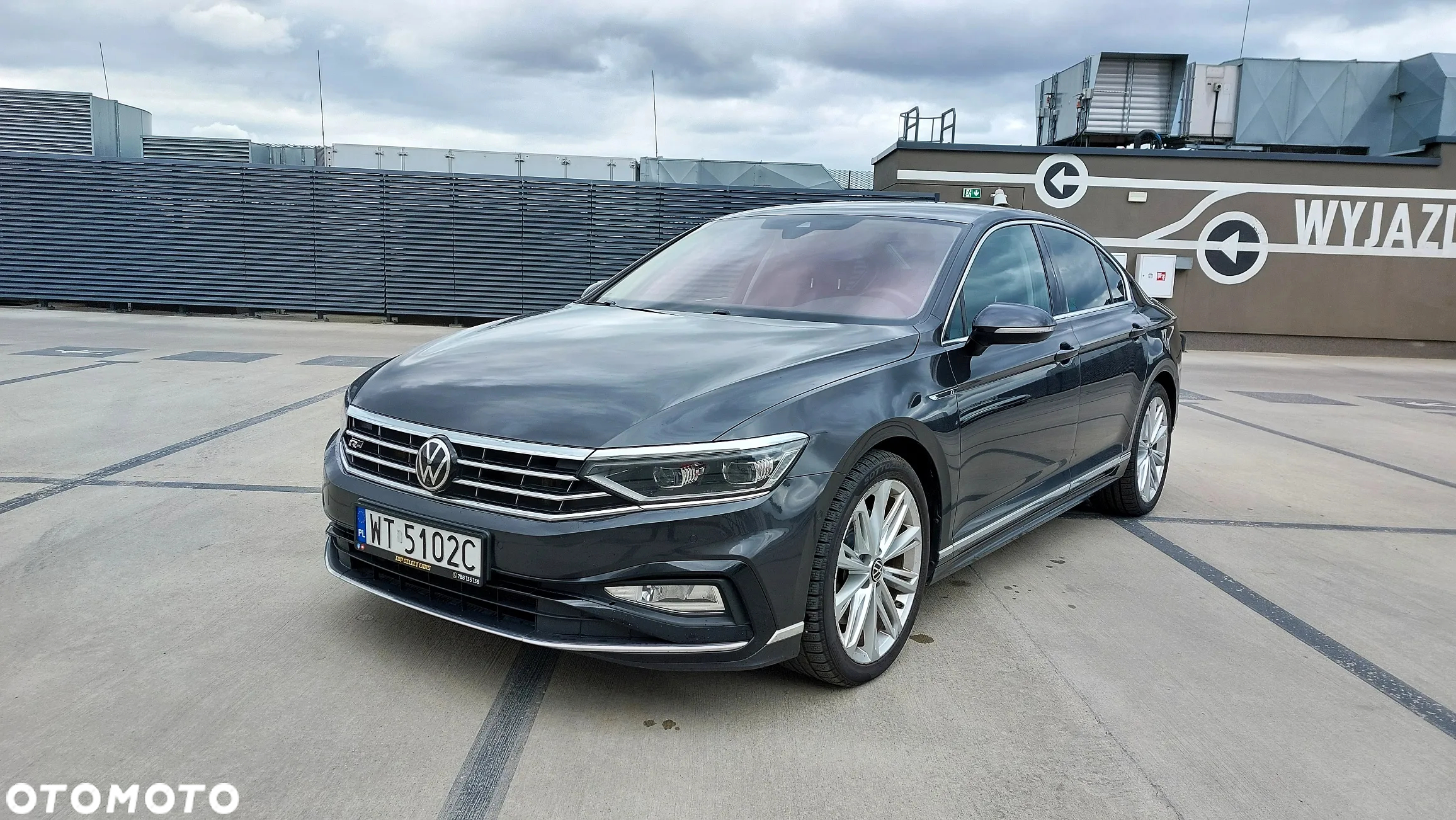 Volkswagen Passat 2.0 TDI Bi-Turbo BMT 4Mot Highline DSG - 12