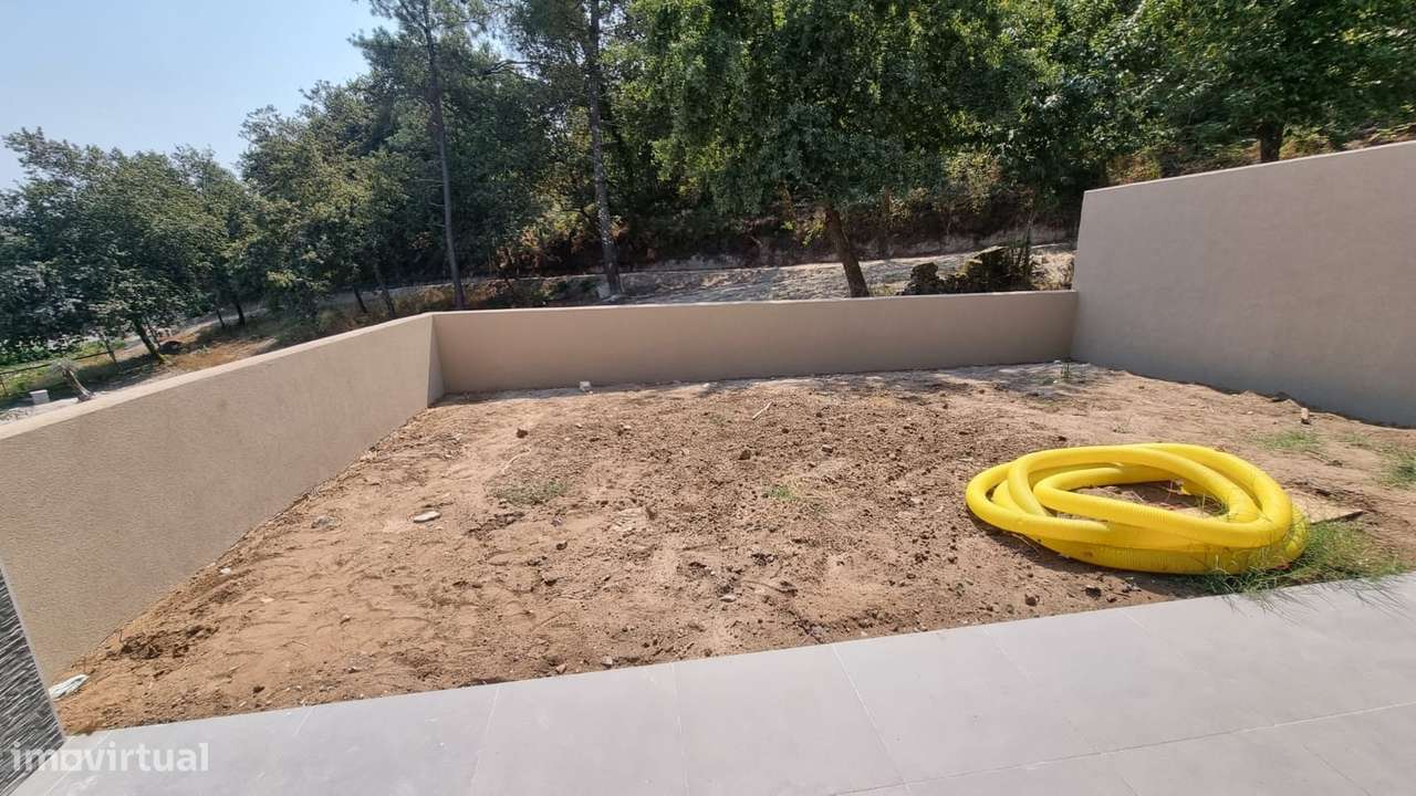 Moradia em Banda T3 Venda em Lanhoso,Póvoa de Lanhoso-15
