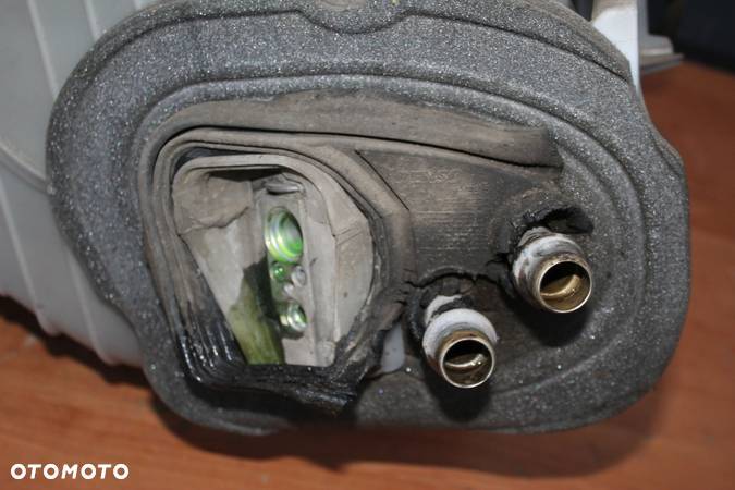 OBUDOWA NAGRZEWNICY OPEL CORSA D EUROPA KLIMATYZACJA RT213239857 - 8