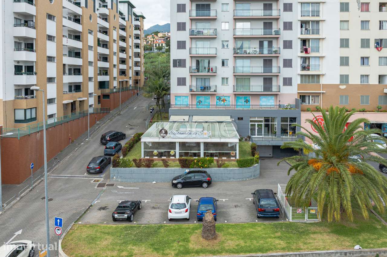 Trespasse Comercial - São Martinho, Funchal-7