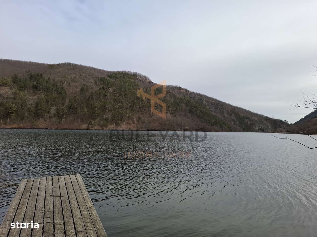 Cabana si teren 1000 mp cu iesire la lac! - Imagine principală: 4/15