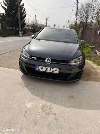 Volkswagen Golf 2.0 TDI DPF BMT GTD - 7