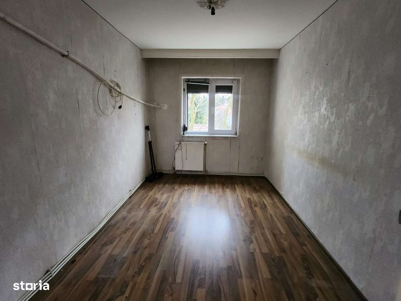 Decomandat 3 Camere  str Neagoe Voda et 2-16