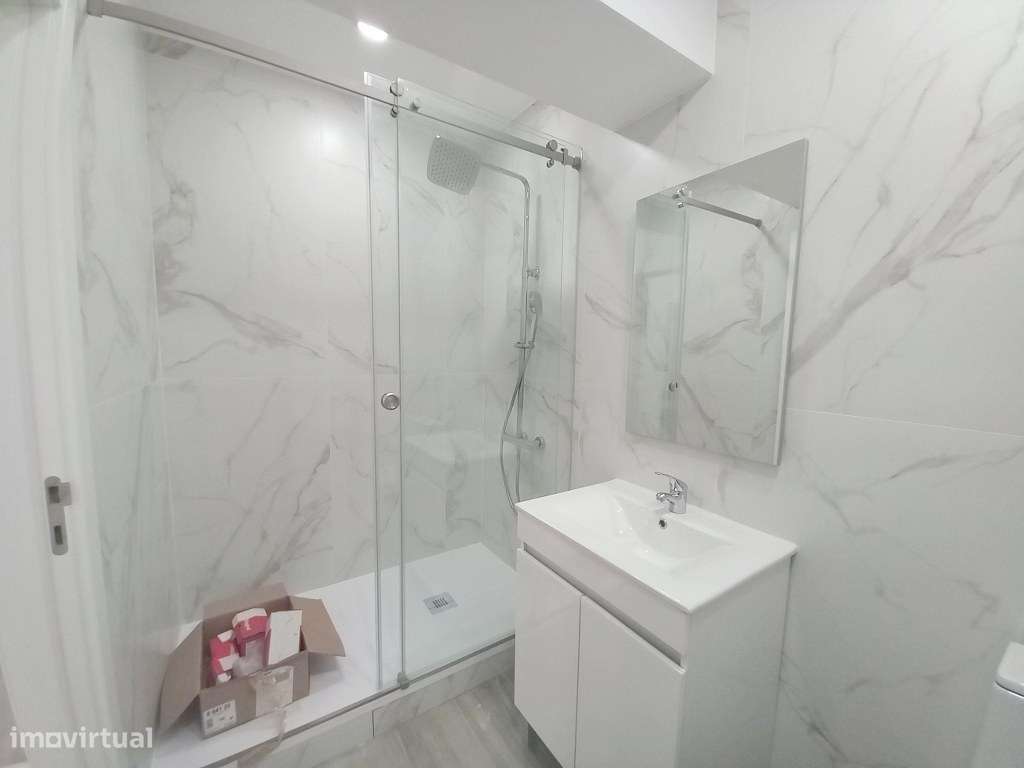 Apartamento T4 Venda em Costa da Caparica,Almada-37