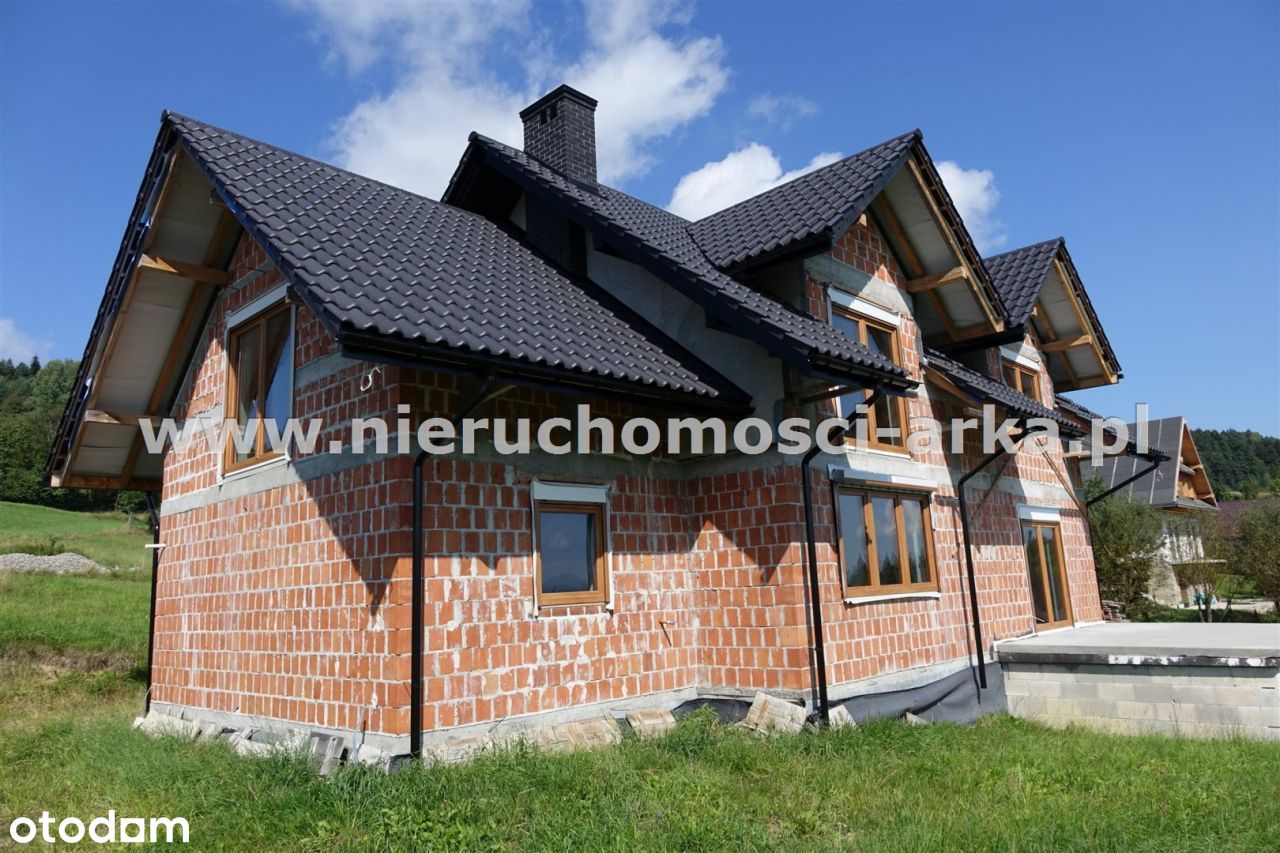 Duży solidny dom jednorodzinny w Spytkowicach