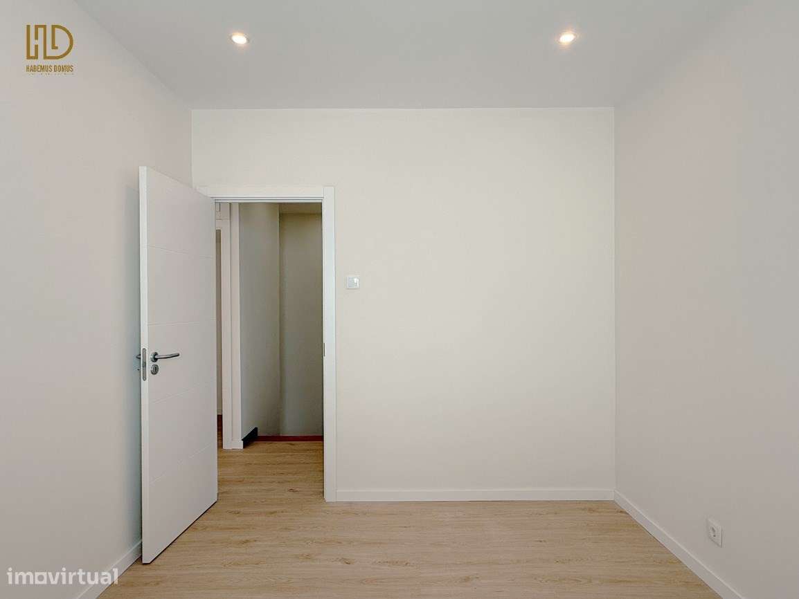 Andar Moradia T3 remodelado a 2.5km das praias de Gaia-9