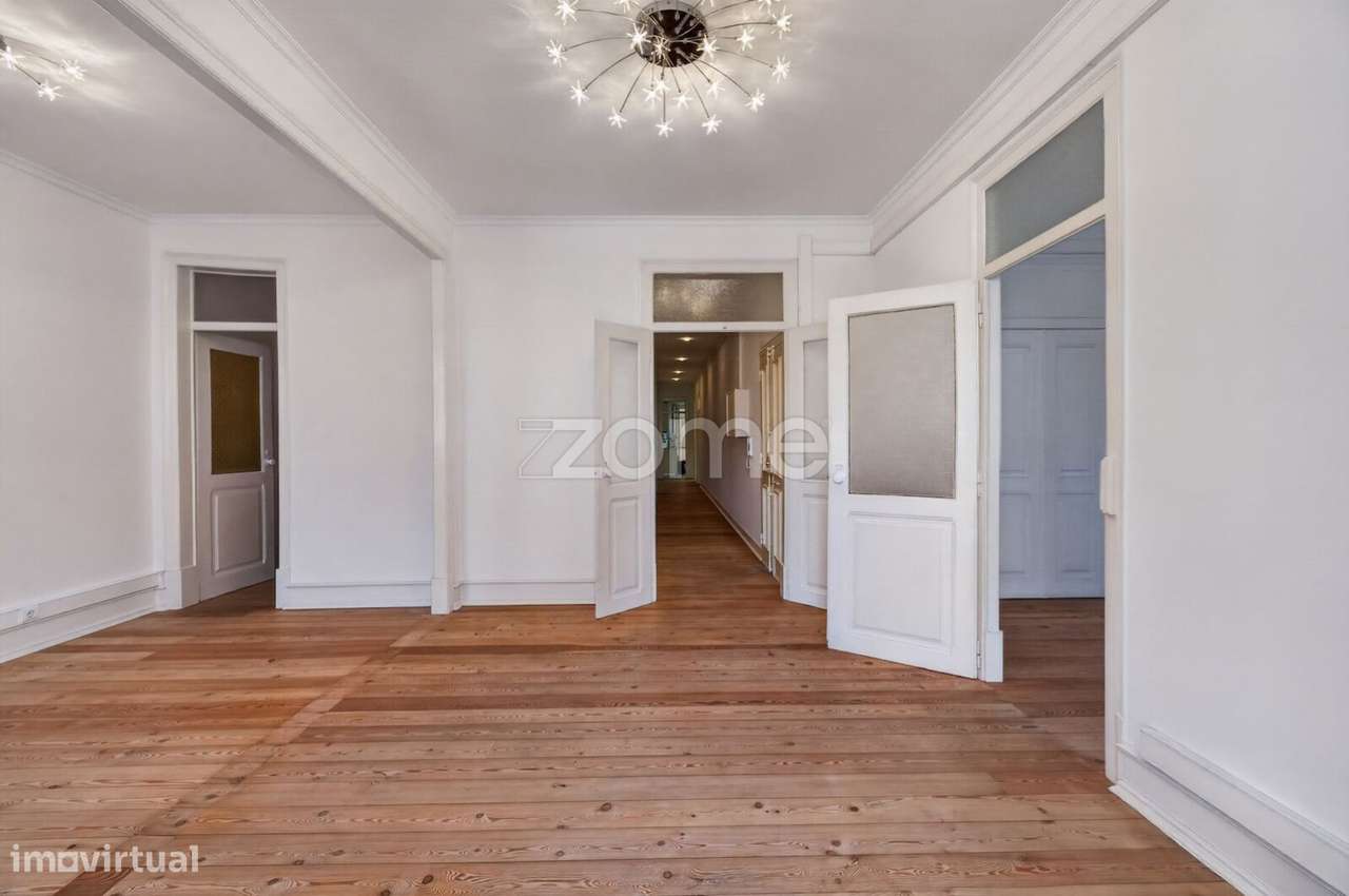 Apartamento T6 nas Picoas, Avenidas Novas, Lisboa-12