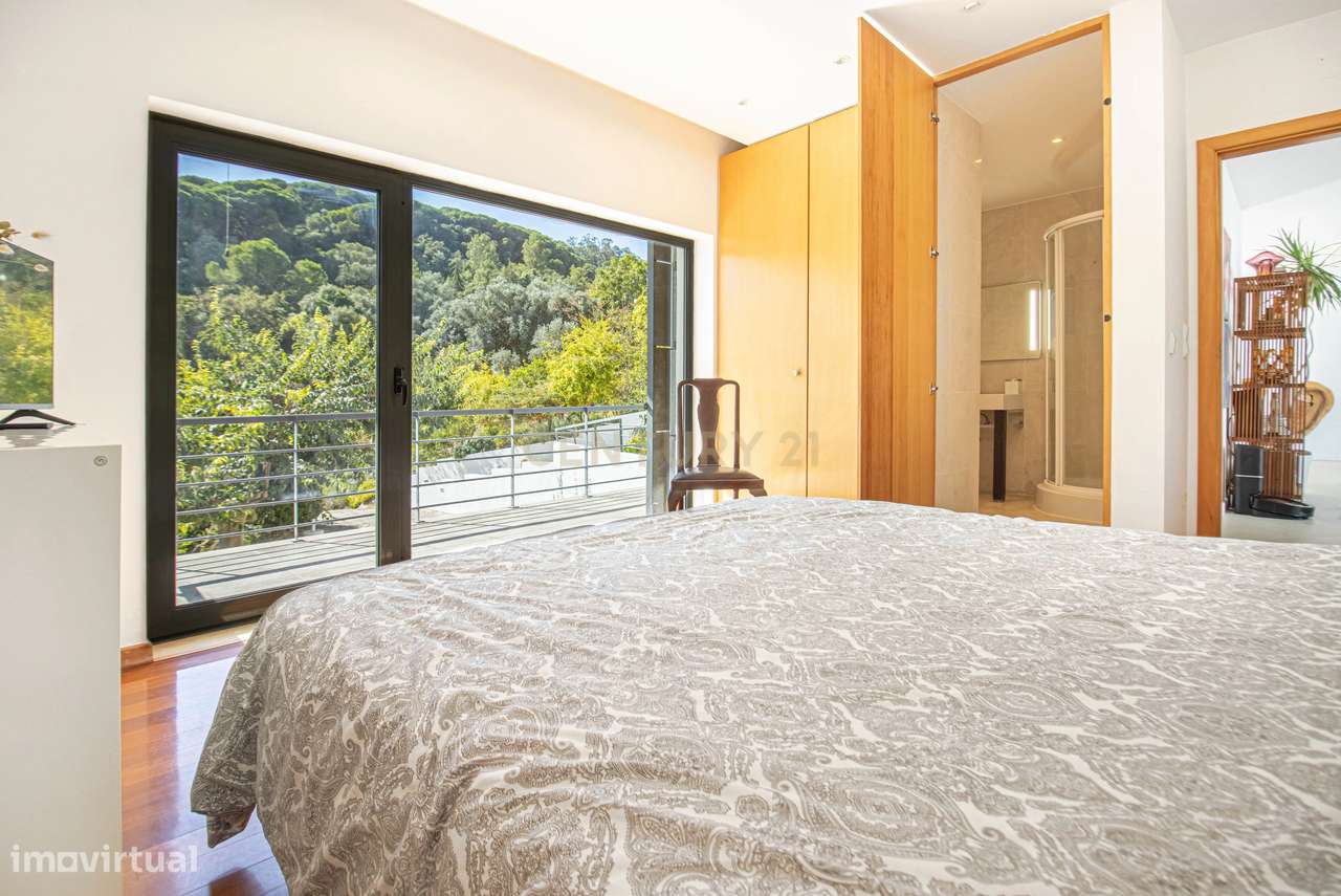 Quinta na Arrábida com moradia T5 de 364 m2 em lote de 13 520 m2 Onde-18