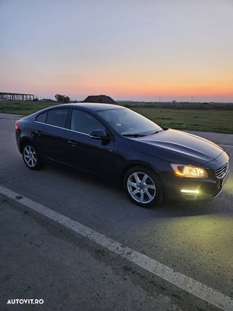 Volvo S60 D4 Geartronic - 5