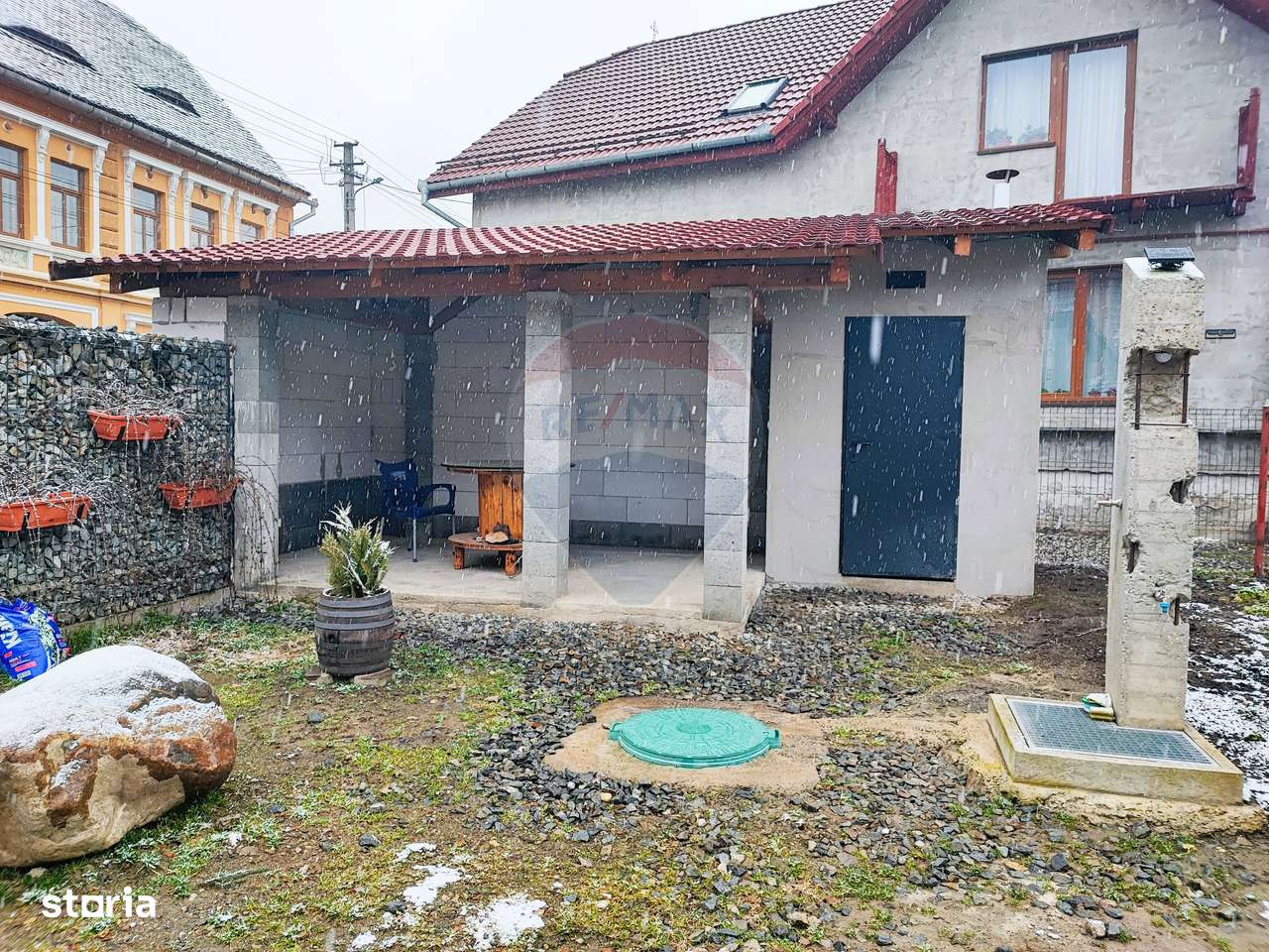 Casă / Vilă cu 3 camere de vânzare în zona Sud-10