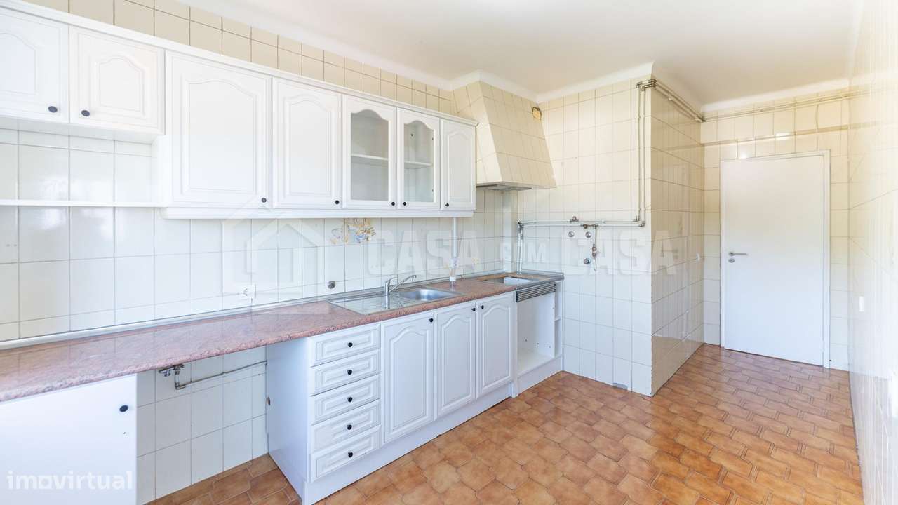 Apartamento T3 no Campo-0