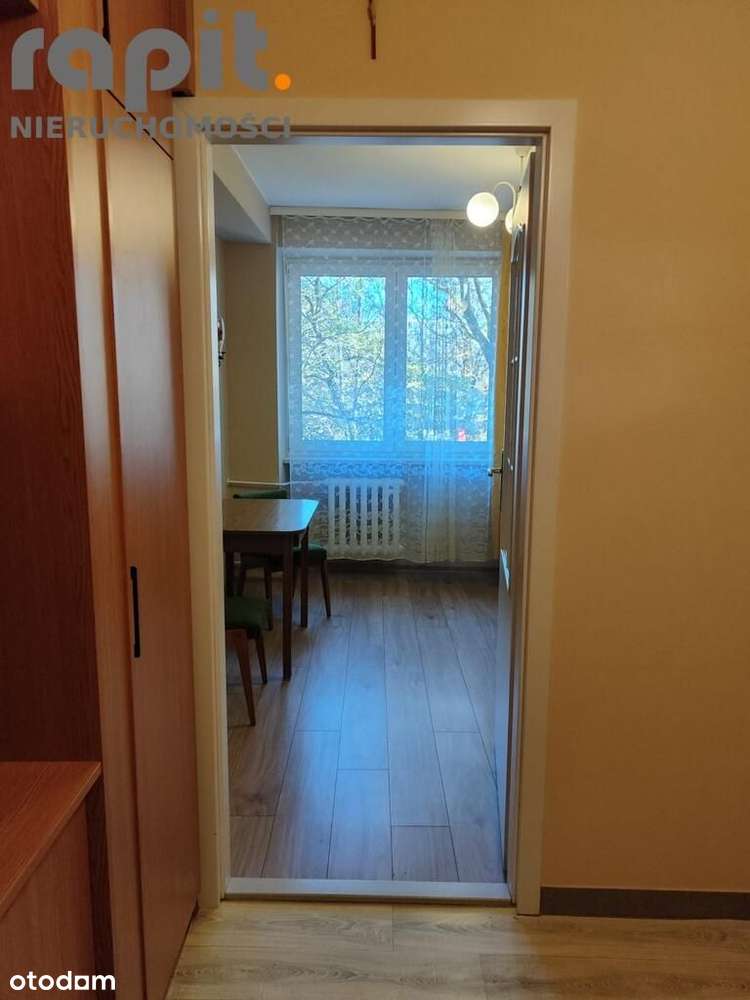 Kawalerka w świetnej lokalizacji – Aleja Pokoju 10-2